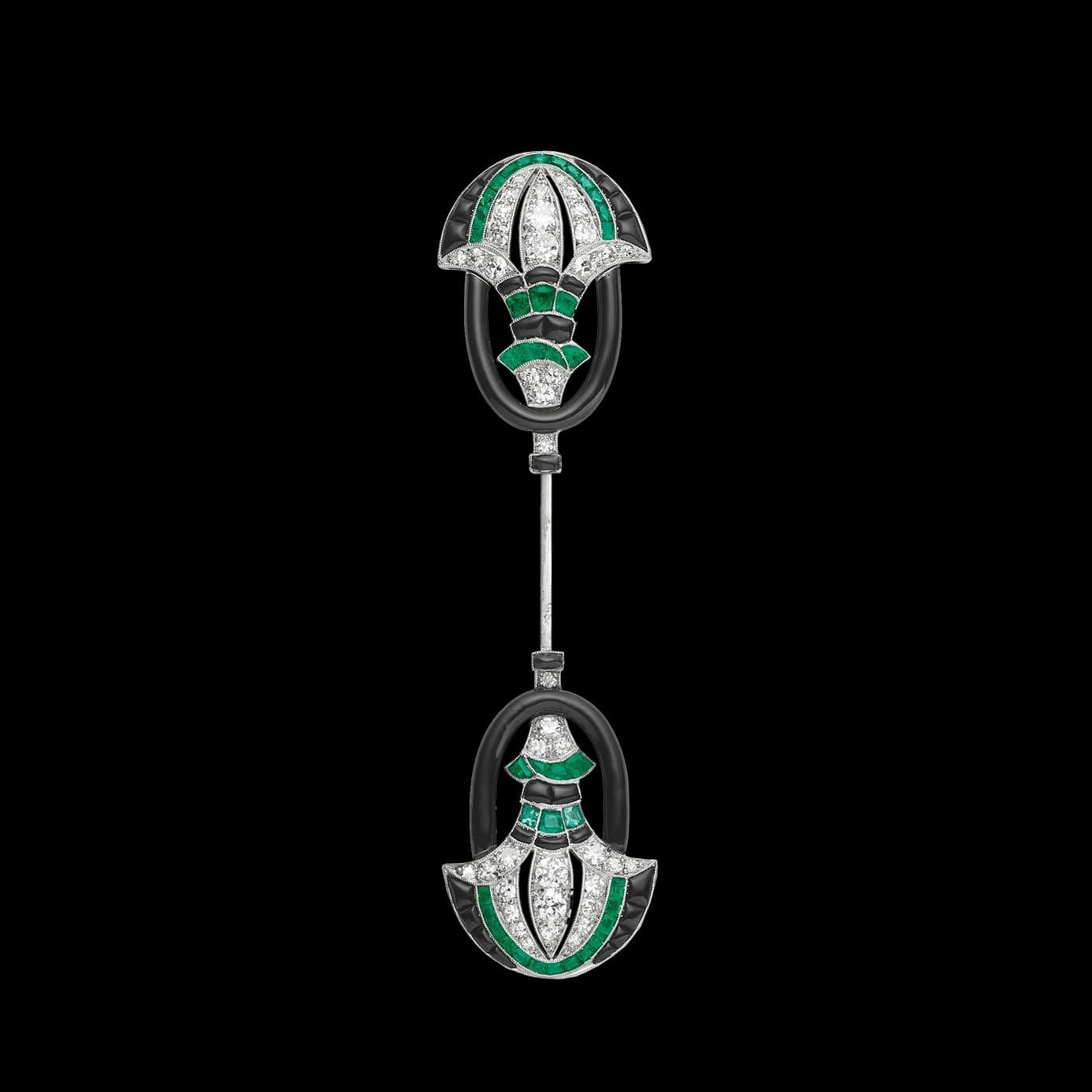 Bayonet brooch with Egyptian iconography